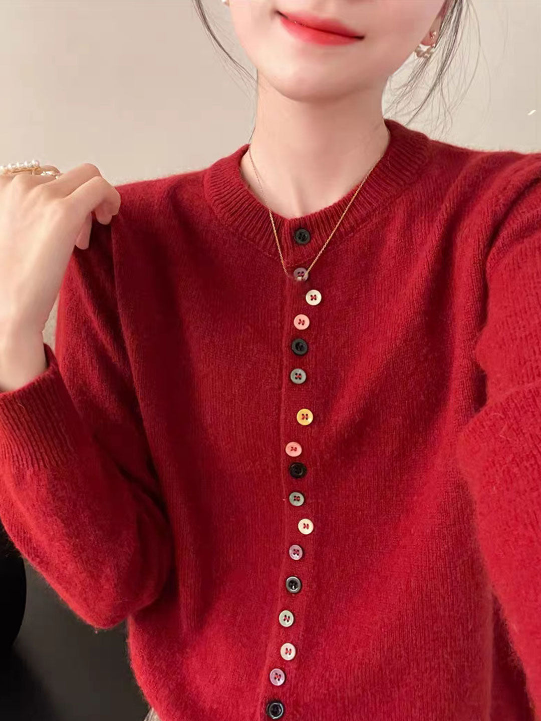 Beatrice – Classic Crew Neck Buttoned Cardigan - 3