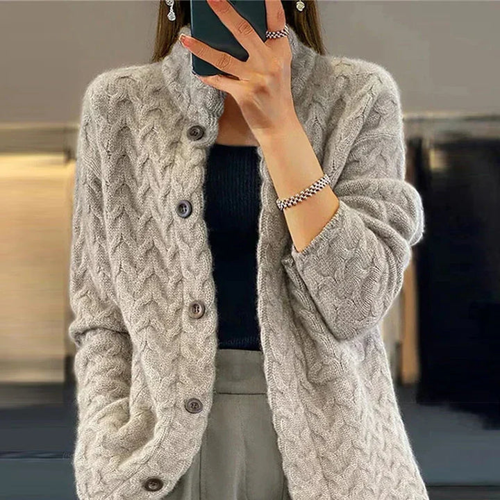Joy – Knitted Cardigan - 3