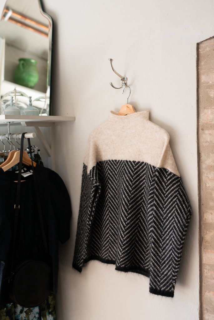 Gabrielle – Couture Turtleneck - 4