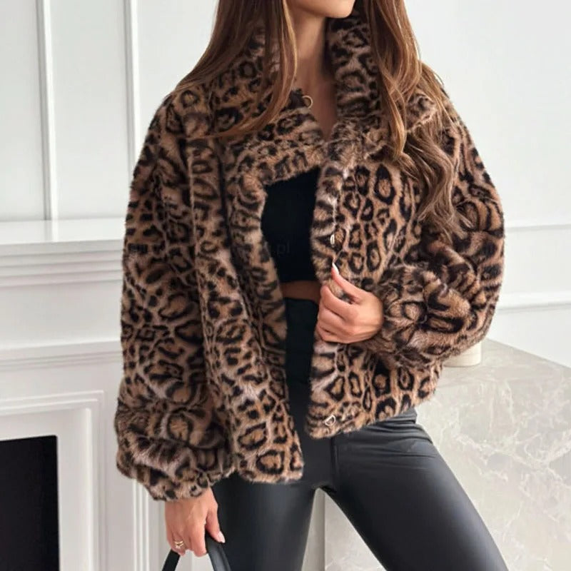 Leona – Luxury Leopard Coat - 1