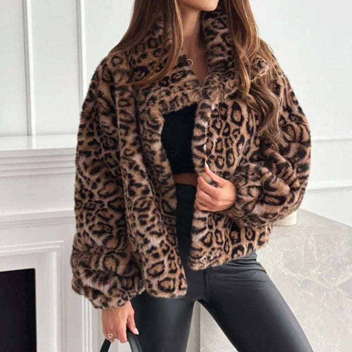 Leona – Luxury Leopard Coat - 1