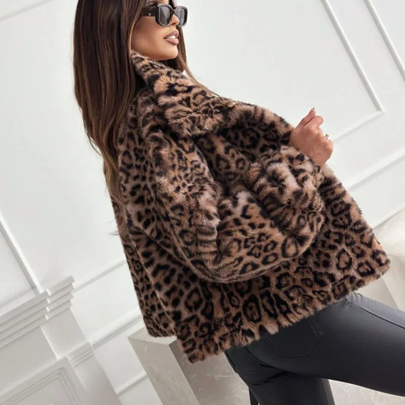 Leona – Luxury Leopard Coat - 2