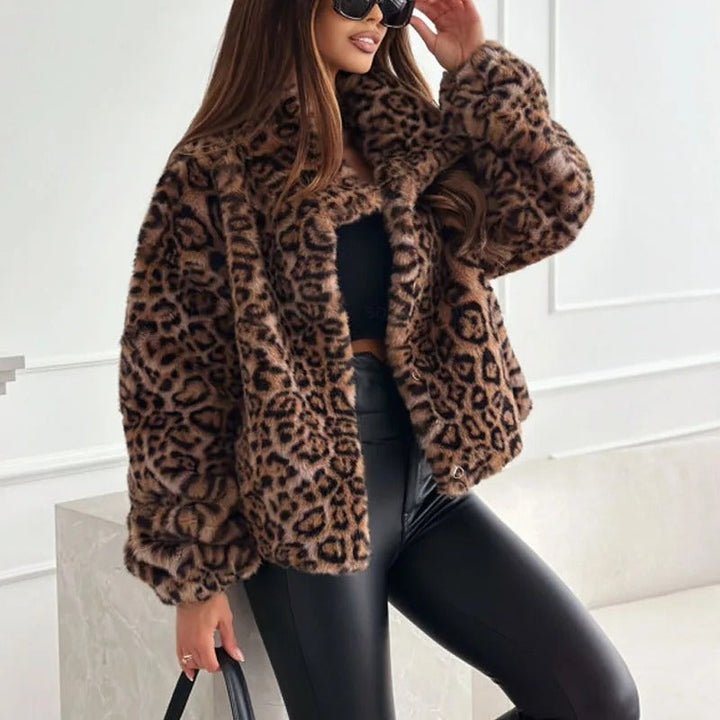 Leona – Luxury Leopard Coat - 3